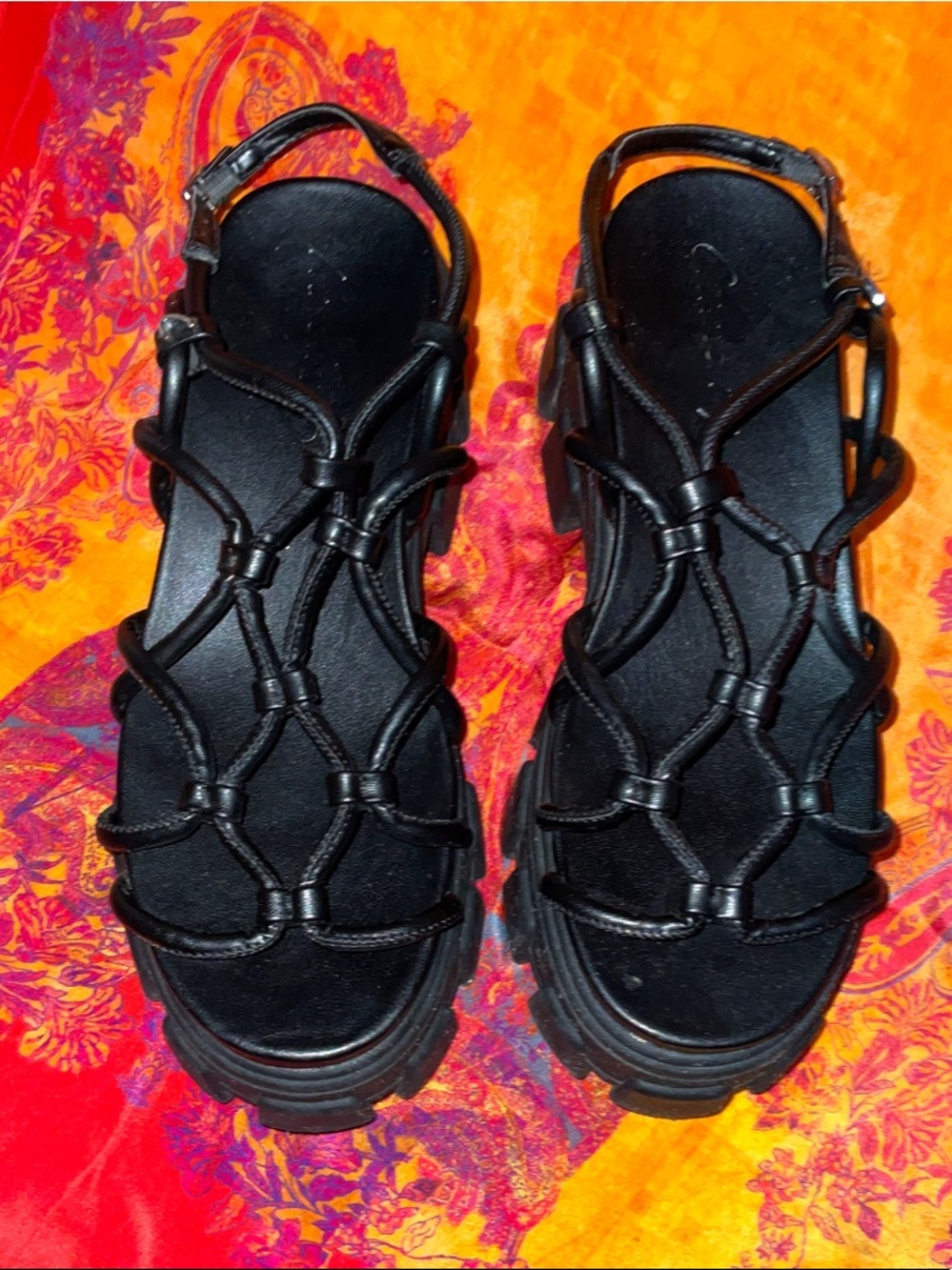 Circus by Sam Edelman Black Knotted Platform Sandals